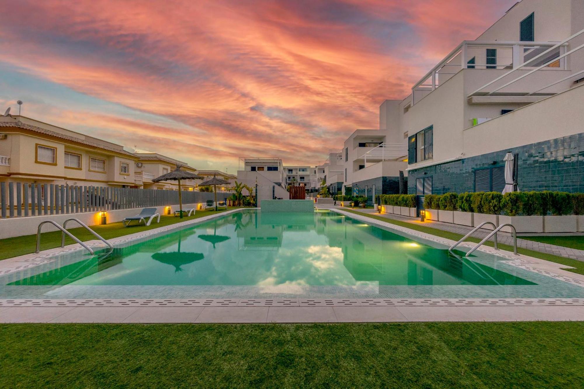 Turquesa Del Mar - Sun & Beach & Golf & Bike - Large Terrace Ground-Floor Spanish Apartment Dehesa de Campoamor  Exterior photo